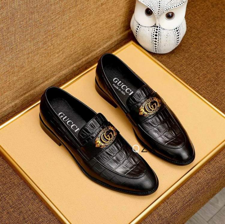 Picture of Gucci Shoes _SKUGuccisz38-45ZX12576232